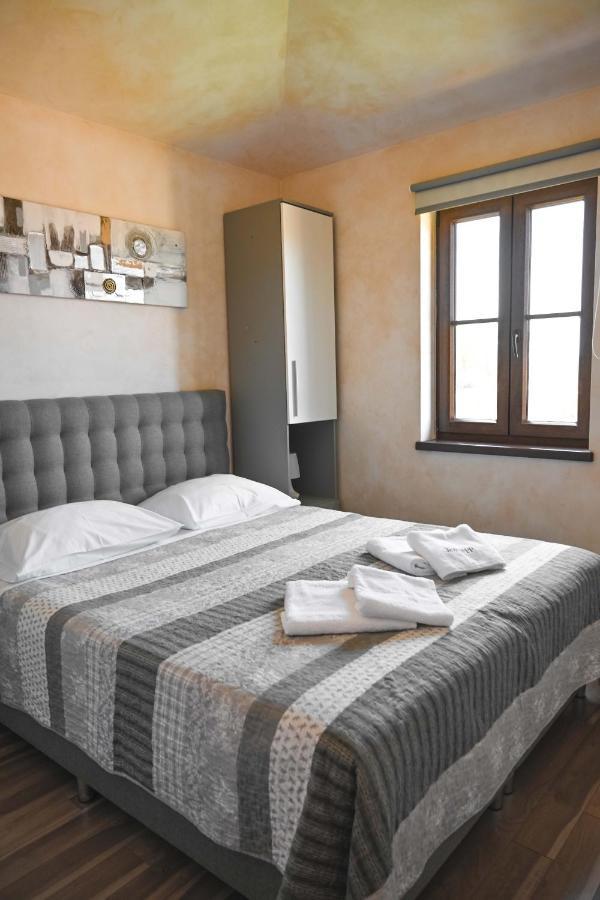Teo Apartments Фунтана Екстериор снимка